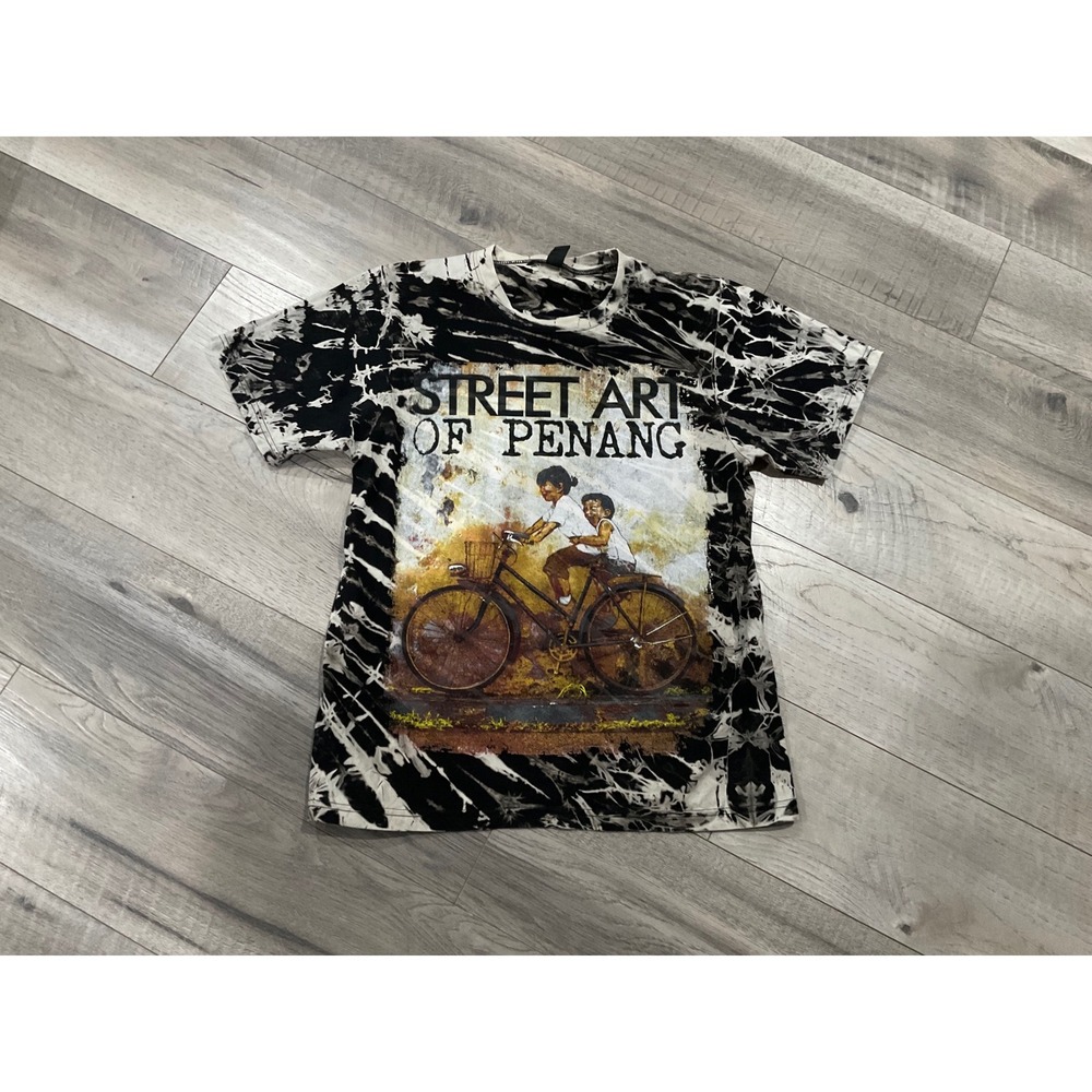 Street Art of Penang Malaysia Tie Dye Graphic T-Shirt Black White Medium